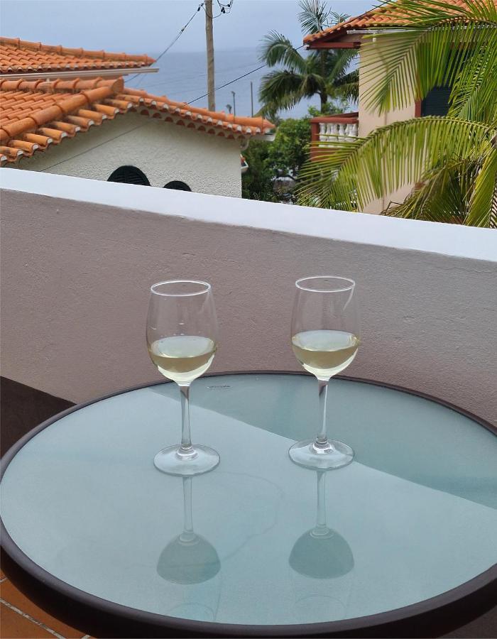 Scenic Comfort Apartment Ponta Delgada (Madeira)